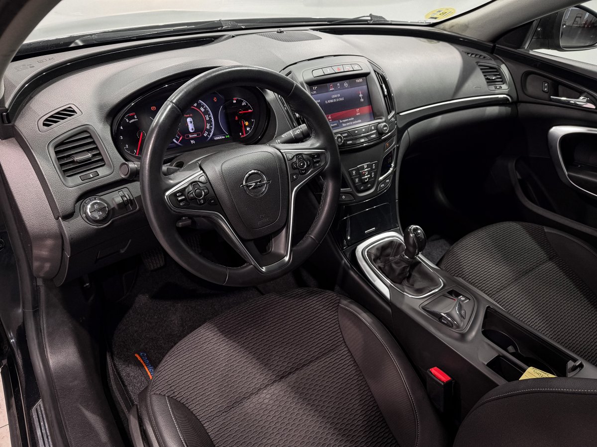 Foto Opel Insignia 9