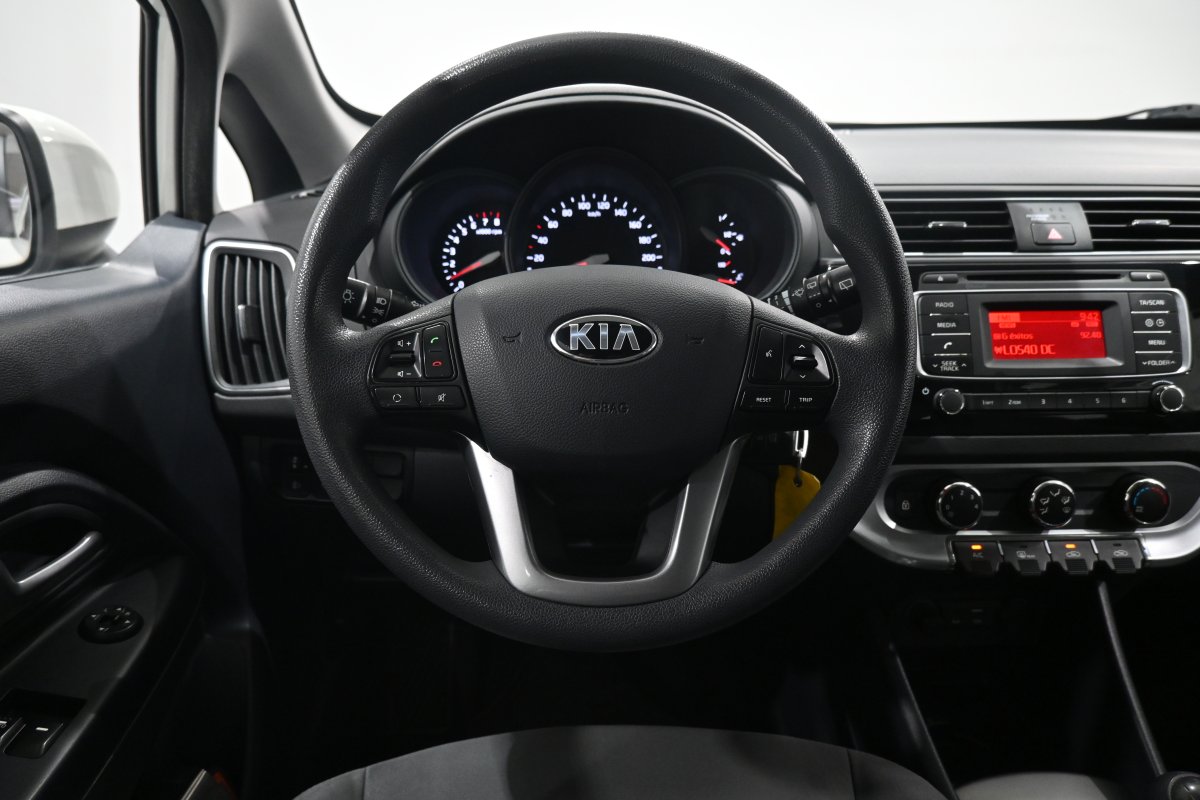 Foto Kia Rio 14