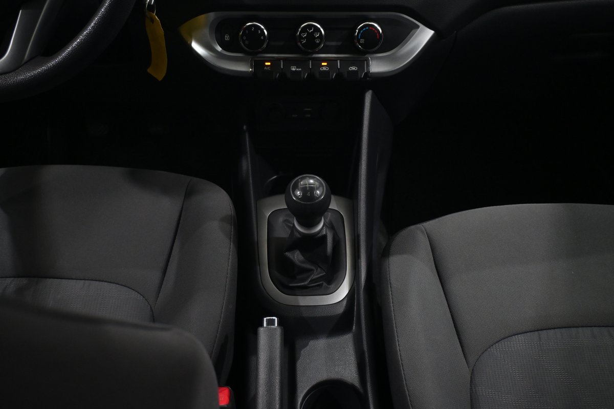 Foto Kia Rio 15